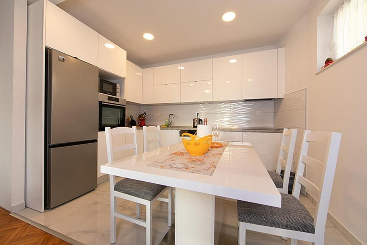 Apartment Tucepi 6695A Zewnętrze zdjęcie